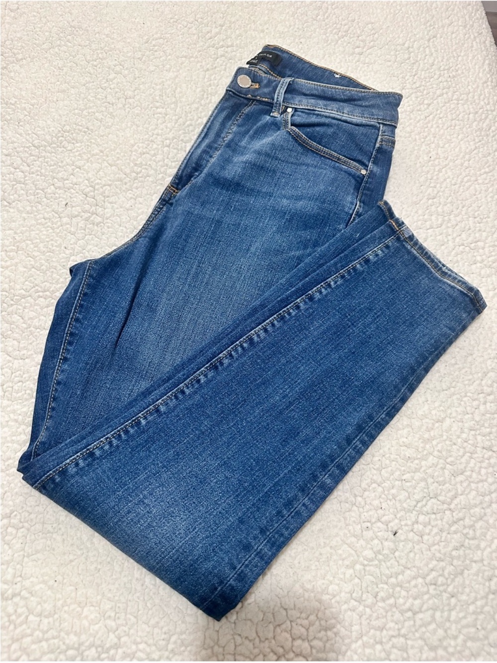 Ann Taylor Slim Skinny Jeans in Medium Blue Wash